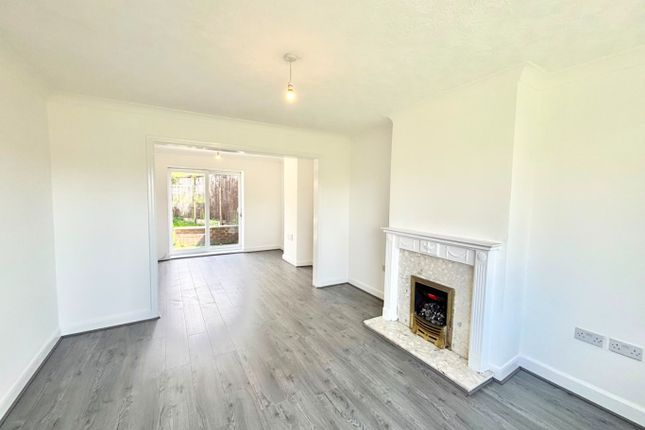 3, Plant Hill Road, Manchester photo 3