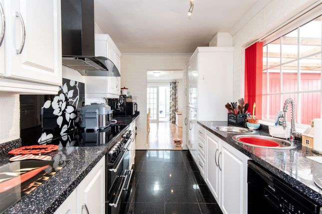 6, Primrose Crescent, Spalding photo 4