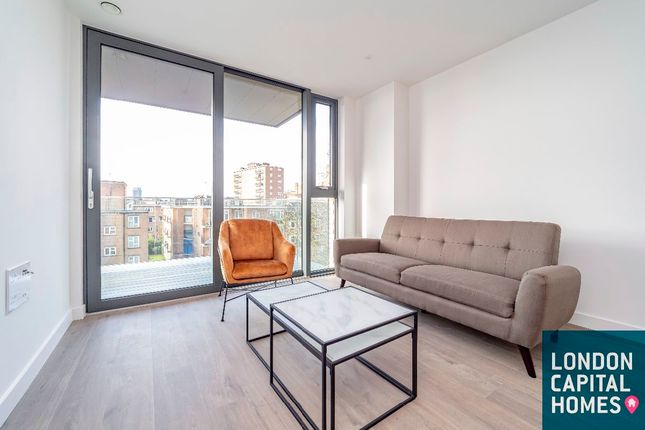 Thumbnail Flat to rent in Rm/25 Willowbrook House, London