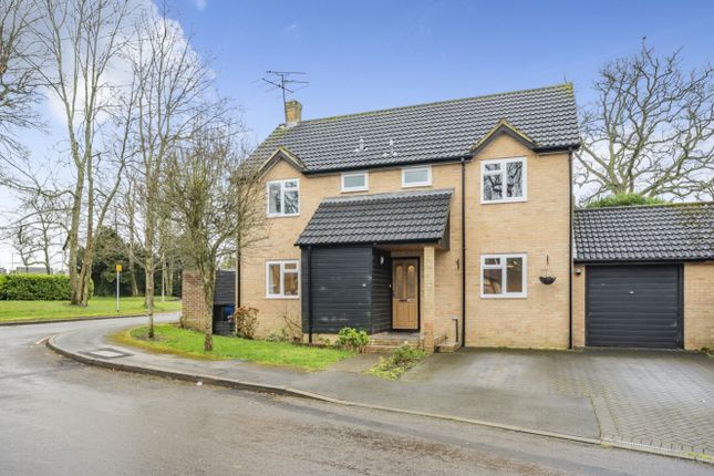 Detached house for sale in Butts Meadow, Hook, Hampshire