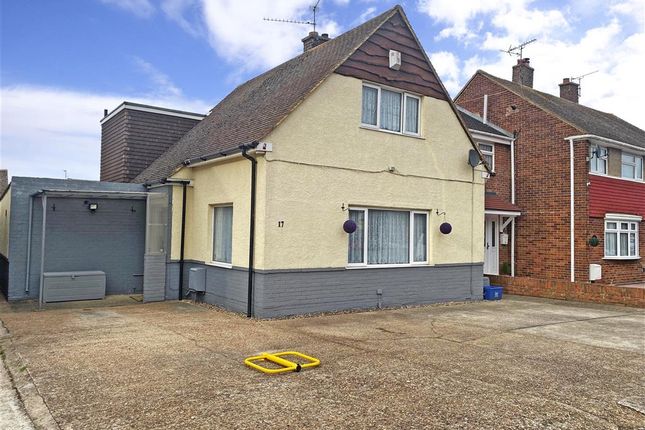 Thumbnail Bungalow for sale in Hoo Common, Chattenden, Rochester, Kent