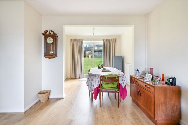 46, Ruden Way, Surrey photo 4