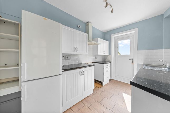 126 Warriston Crescent, Glasgow photo 2