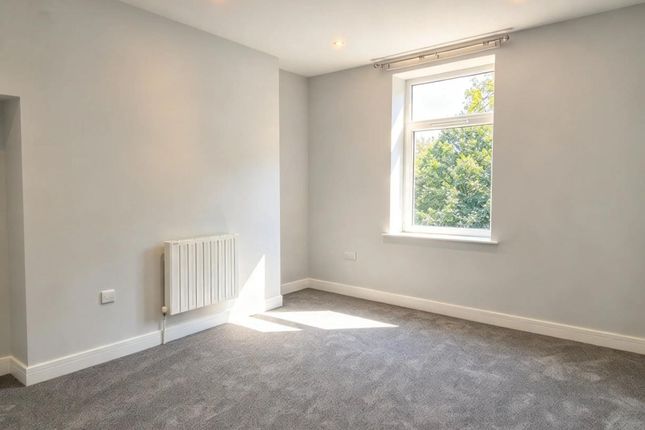 Apt 6, 86 Park Road, Worsborough, Barnsley photo 3