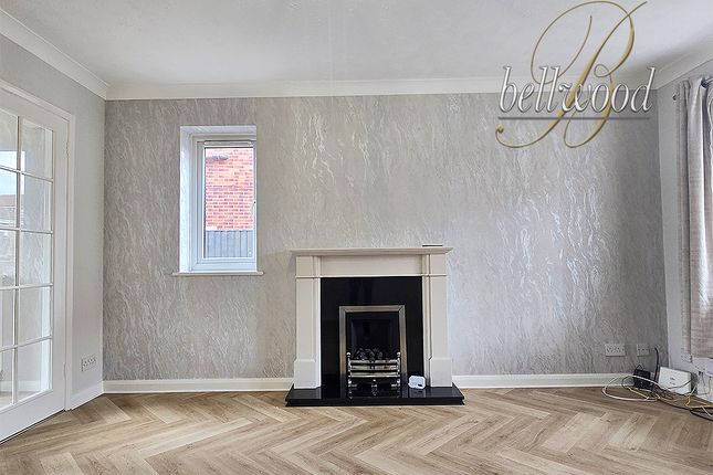 50, Deanscroft Way, Stoke-on-Trent photo 2