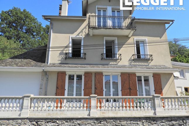 Thumbnail Villa for sale in Uzerche, Corrèze, Nouvelle-Aquitaine