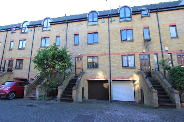 Town house to rent in Roding Mews, London