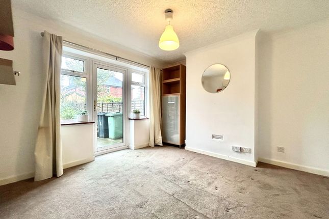 4, Beechfield Grove, Bilston photo 4