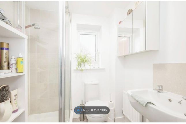 Master Ensuite