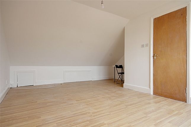 Thumbnail Studio to rent in Osborne Road, Enfield, Greater London