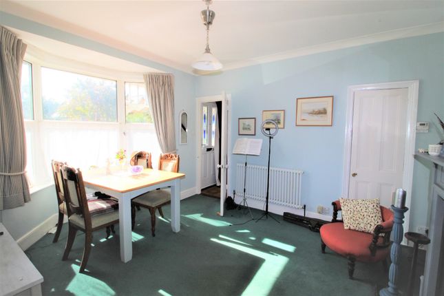 End terrace house for sale in Queens Avenue, Snodland