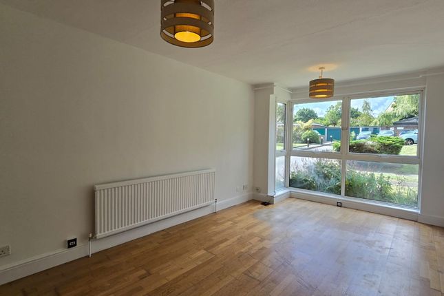 2 Chudleigh, Sidcup photo 2
