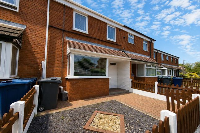 19, Tintagel, Skelmersdale photo 2