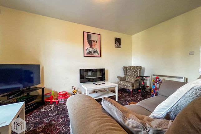 5 Dixon Green Drive, Bolton photo 3