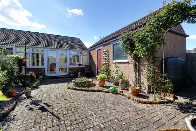 15 Lindsey Court, Doncaster photo 2