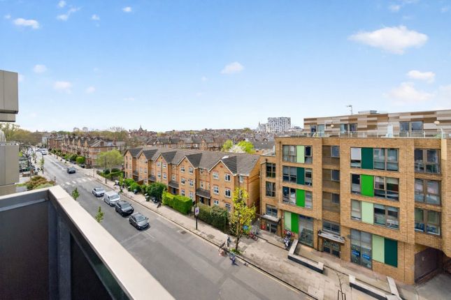 Flat 35, Greenaway Apartments, 37, Bedford Road, London photo 2