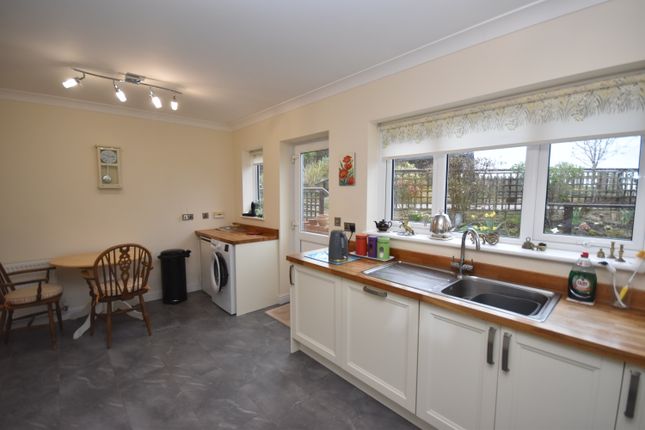 8, Turnpike Rise, Whitchurch photo 3