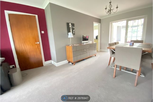 High Ash Drive, Leeds photo 4