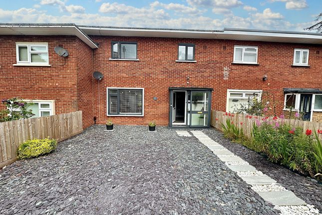 13 Holbein Road, Newport photo 4