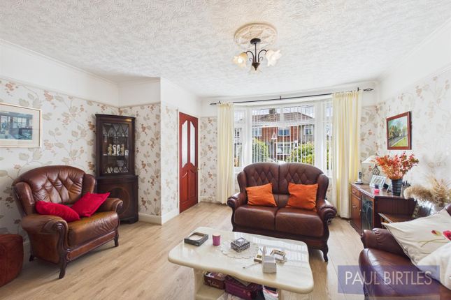 4, Porlock Road, Trafford photo 4