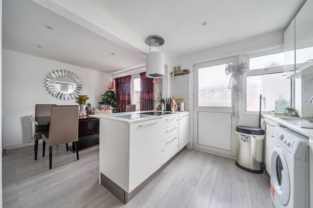 9, Ashgate, Abingdon photo 4