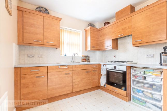 Flat for sale in Bishopdale Court, Halifax, West Yorkshire