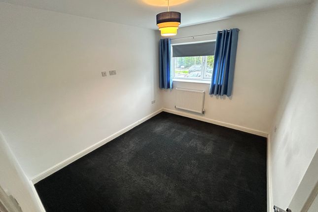16, Langdale Gardens, Blackpool photo 2