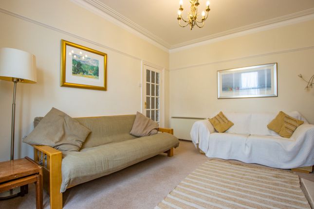 24 Victoria Avenue, Hunstanton, Norfolk photo 4