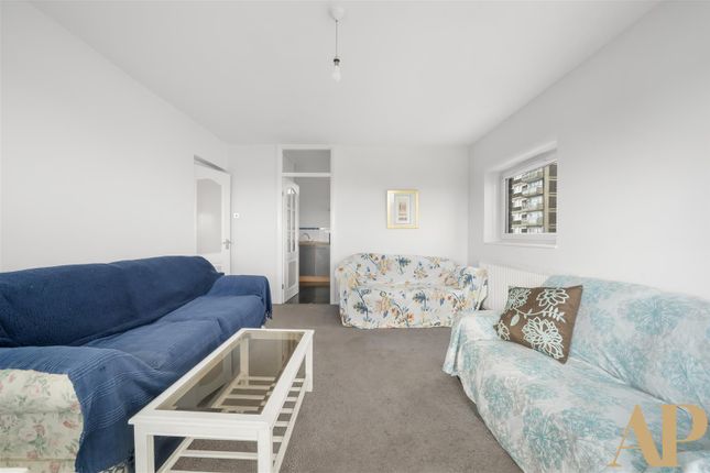 Flat 44, Stockholm House, London photo 3