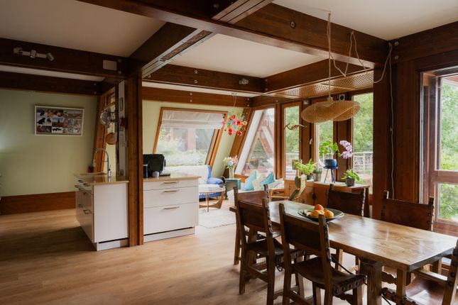 306730 - Blue Gates, Cambridge-41.Jpg