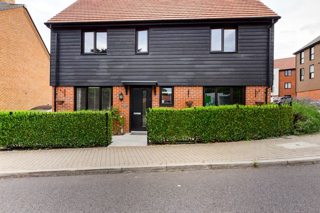 Thumbnail Detached house for sale in Hawley Drive, Leybourne, West Malling