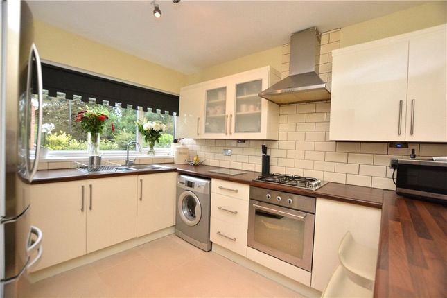29, North Close, West Yorkshire photo 3