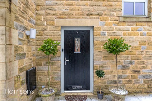 9 Dunscar Grange, Bromley Cross, Lancashire photo 3