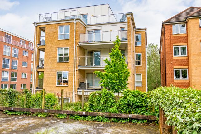 Thumbnail Flat for sale in Westwood Road, Southampton, Hampshire