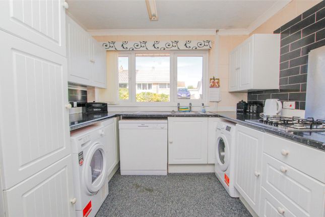 35, Knightcott Park, Somerset photo 4