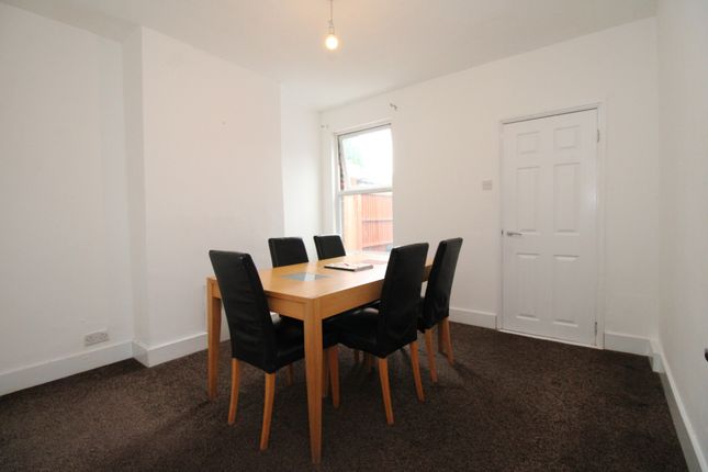 Thumbnail Terraced house to rent in Dane Road, Luton, Bedfordshire