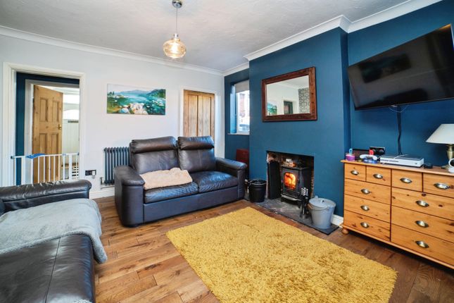 1, Oak Tree Road, Nottinghamshire photo 4