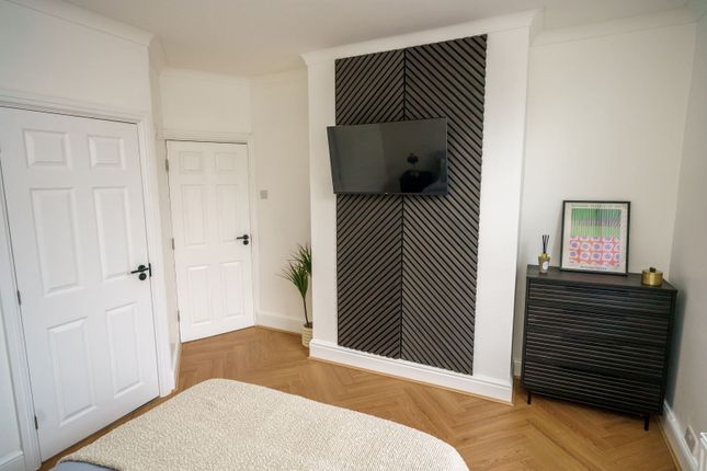 Room 3, 306 Aigburth Road, Liverpool photo 2