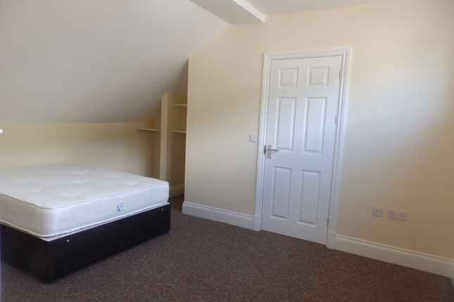 Thumbnail Shared accommodation to rent in Port Tennant, Swansea
