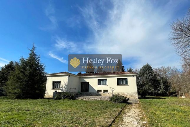 Villa for sale in Condom, Midi-Pyrenees, 32100, France