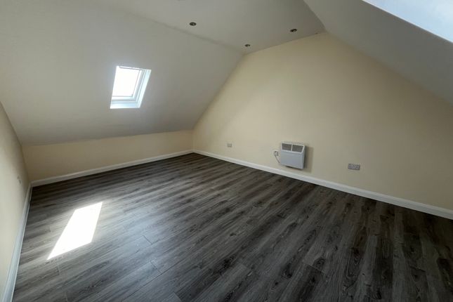 Thumbnail Flat to rent in King Street, Great Yarmouth