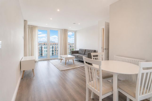 74, Panorama Apartments, 2 Harefield Road, Uxbridge photo 2
