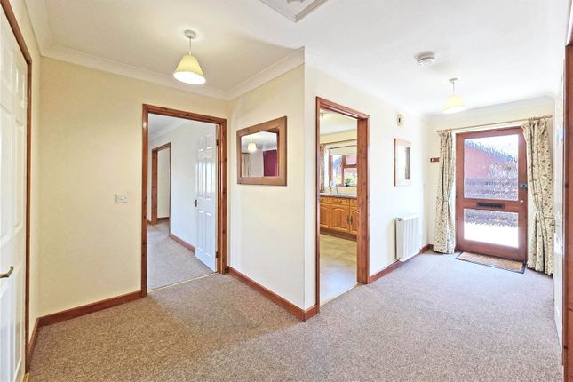 34B, Guidfa Meadows, Llandrindod Wells photo 3