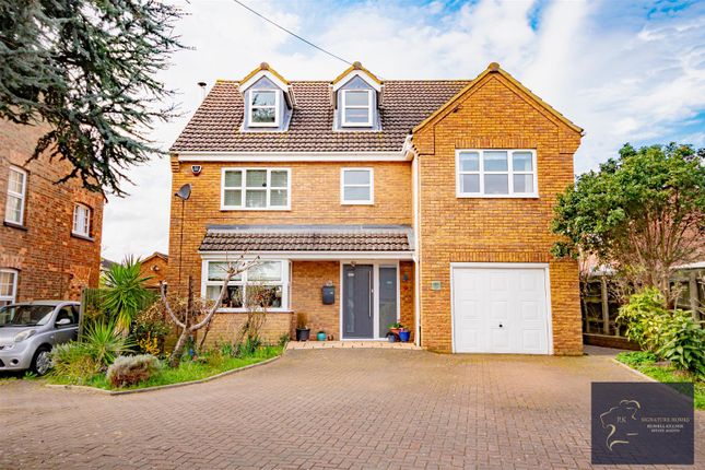 Thumbnail Detached house for sale in Great North Road, Eaton Ford, St. Neots