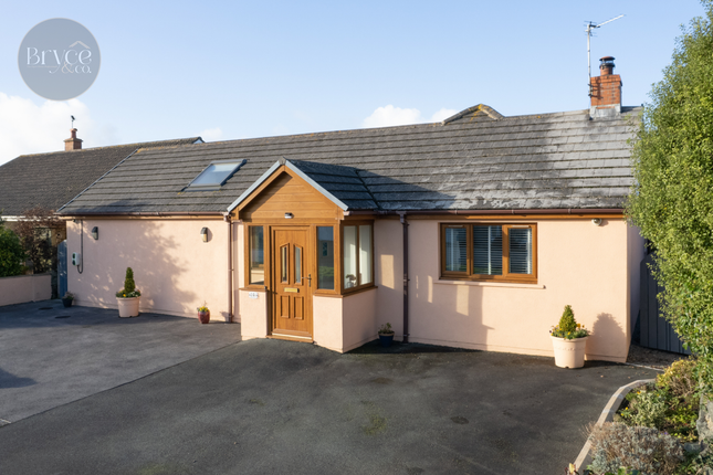 Thumbnail Bungalow for sale in Westhill Avenue, Milford Haven