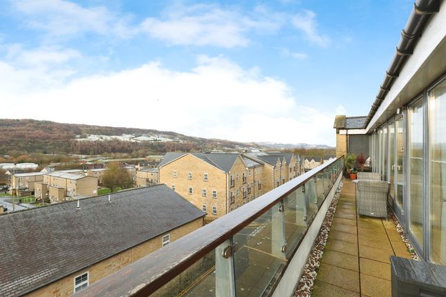 Thumbnail Penthouse for sale in Wood Street, Bingley