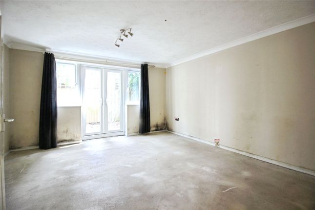 1, Mason Court, Reading photo 2