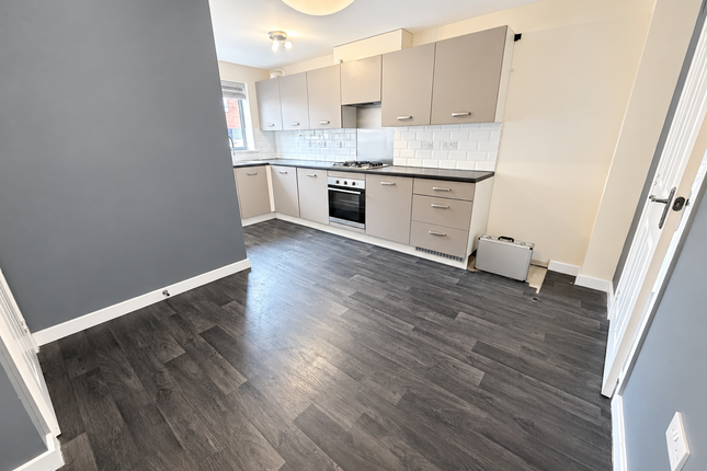 49 Woodfield Way,, Doncaster photo 3