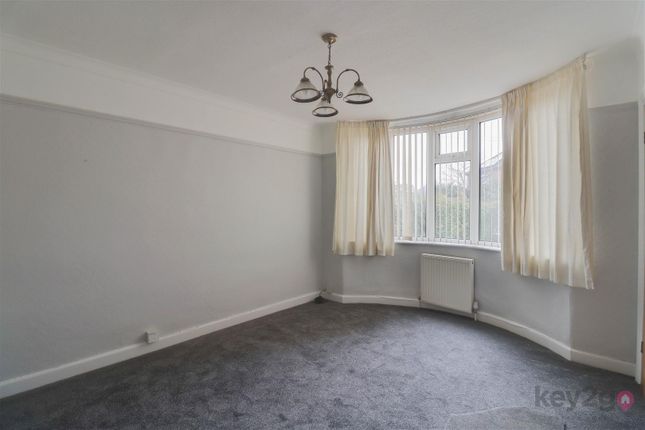 22, Carson Mount, Sheffield photo 3