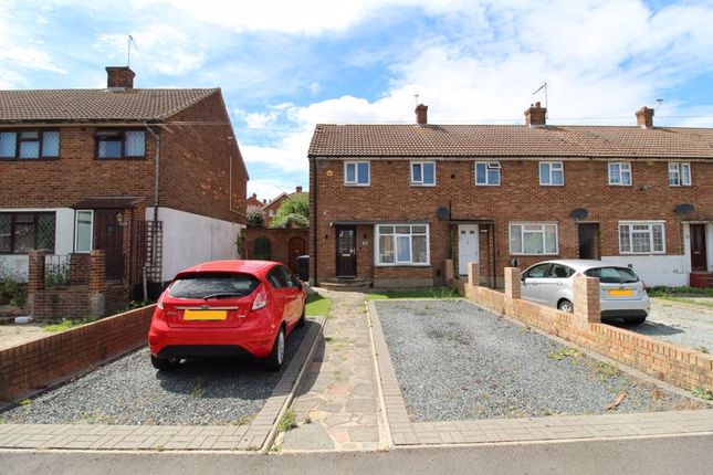 2 bed terraced house for sale in Laburnum Avenue, Swanley BR8